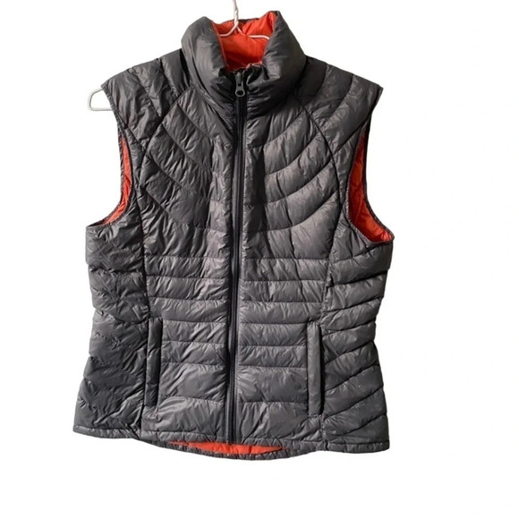 EUC Bernardo Goose Down Packable Puffer Vest Gray Size Small - Picture 1 of 8